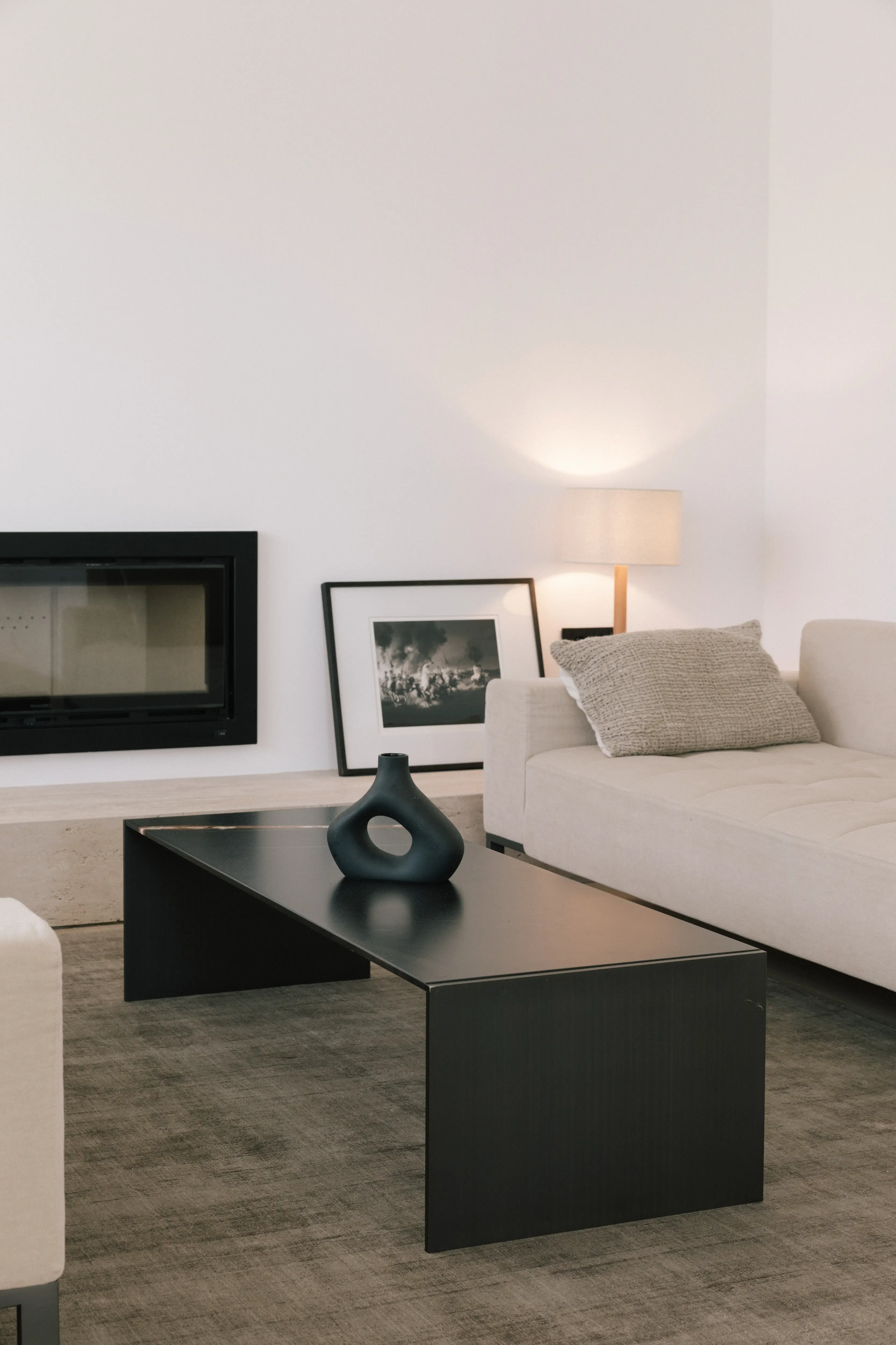 Open-plan living area after ремонт виллы in Campolivar Валенсия image 12