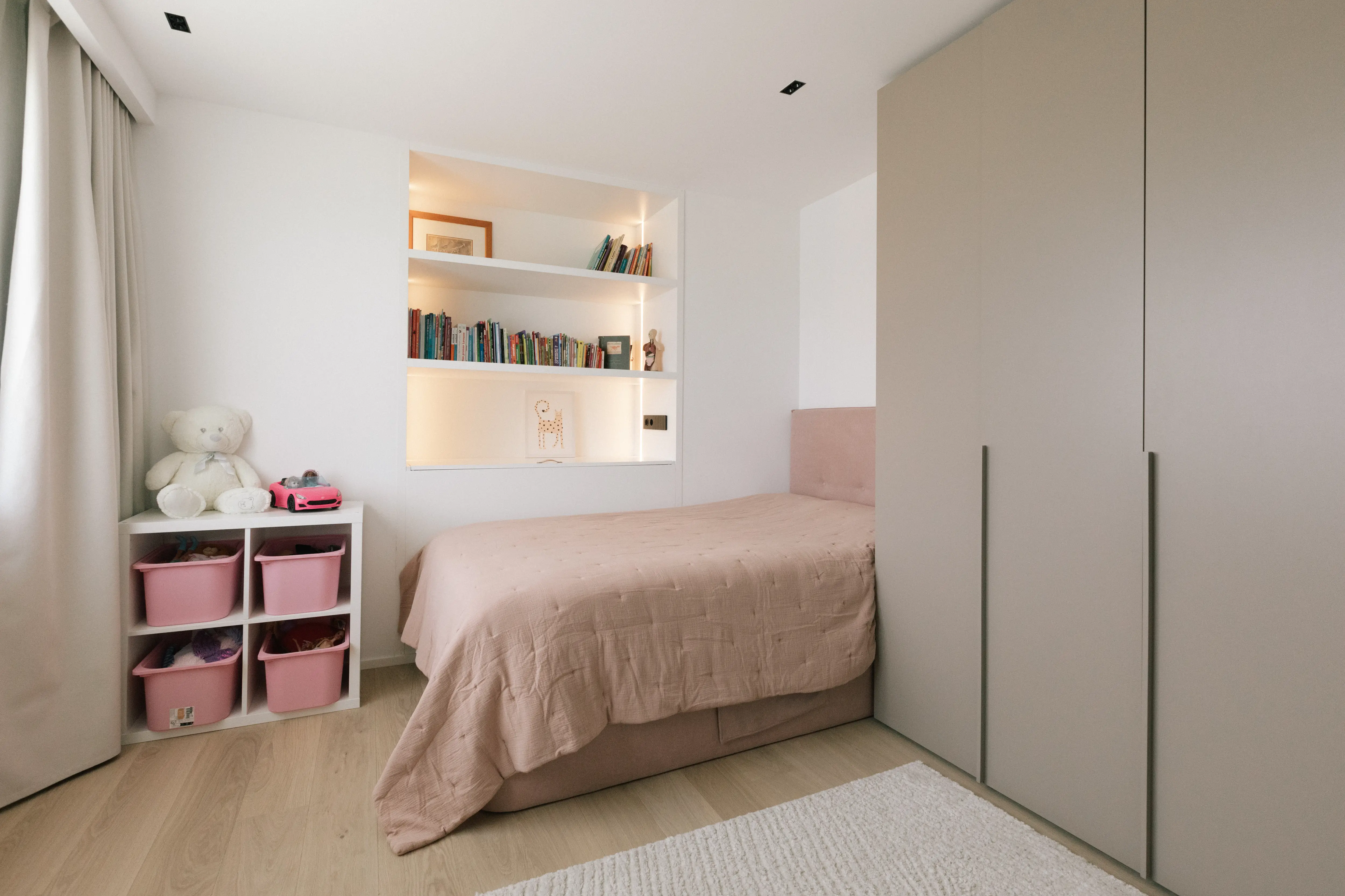 Finished bedroom дизайн интерьера in renovated Campolivar Валенсия home image 47